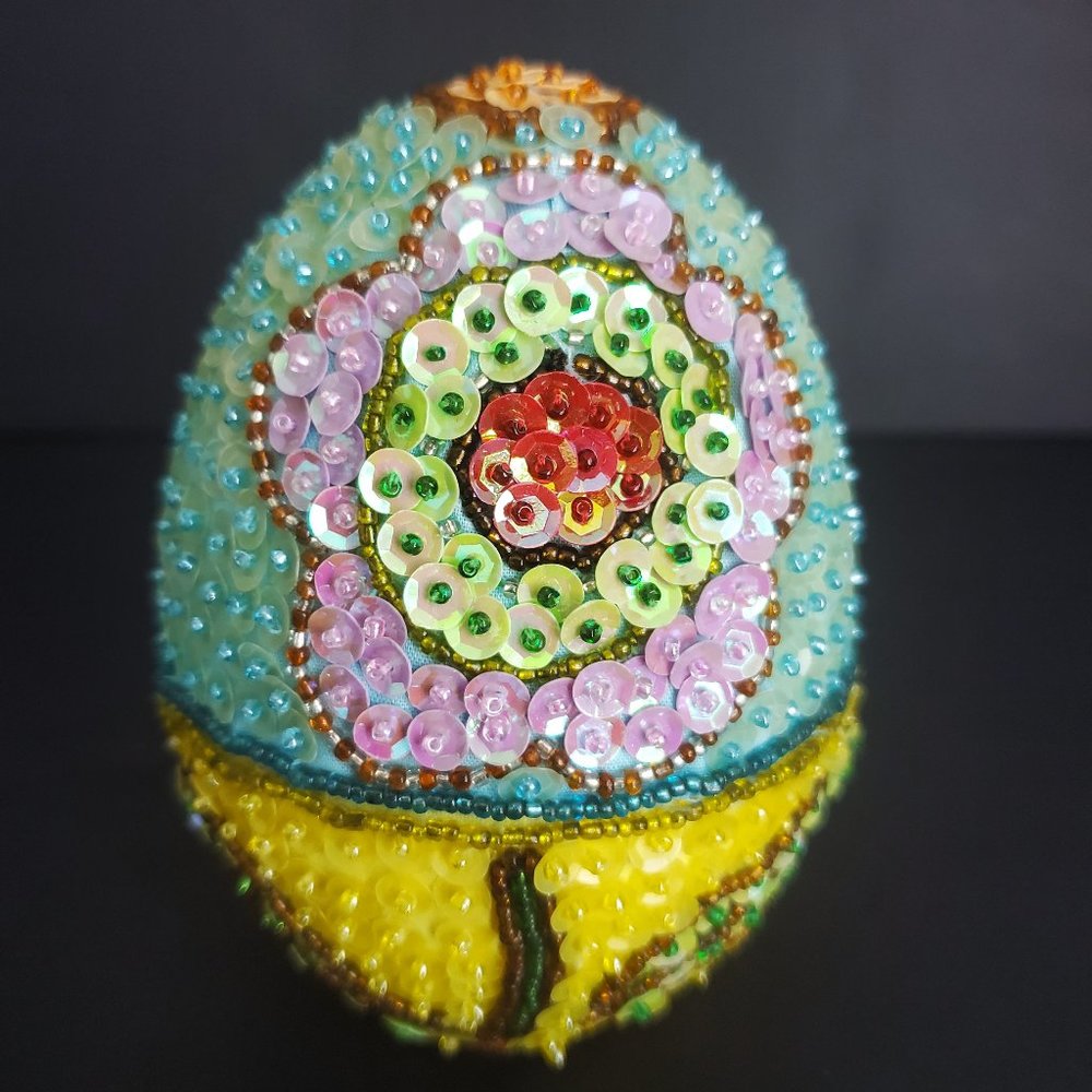 Limited Edition Collectible Sequins & Beaded Egg Trinket Jewellery box Godiva